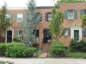 Washington, DC -- Suite in Capitol Hill Townhouse | Capitol Hill, Washington, D.C. | Bed & Breakfasts