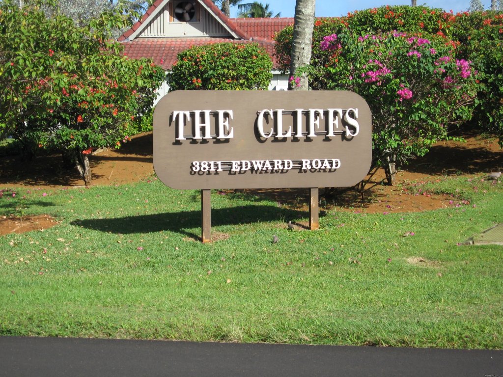 Cliffs Entrance | Cliff's Honeymoon Condo Princeville, Kauai, Hawaii | Image #21/23 | 