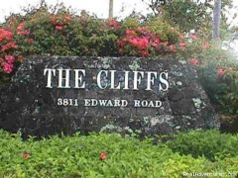 Cliffs Entrance | Cliff's Honeymoon Condo Princeville, Kauai, Hawaii | Image #8/23 | 