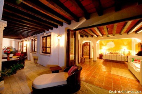 Bedroom Amarillo | Casa Del Quetzal | Image #5/24 | 