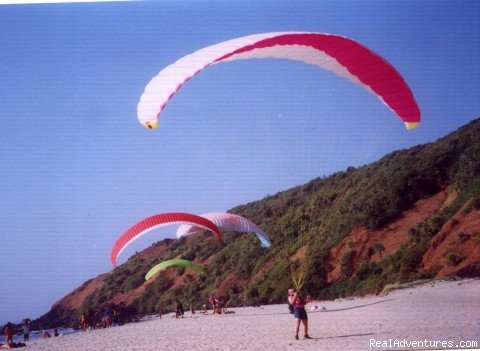 Kiting | Paragliding Adventure Holiday in India | Image #2/4 | 