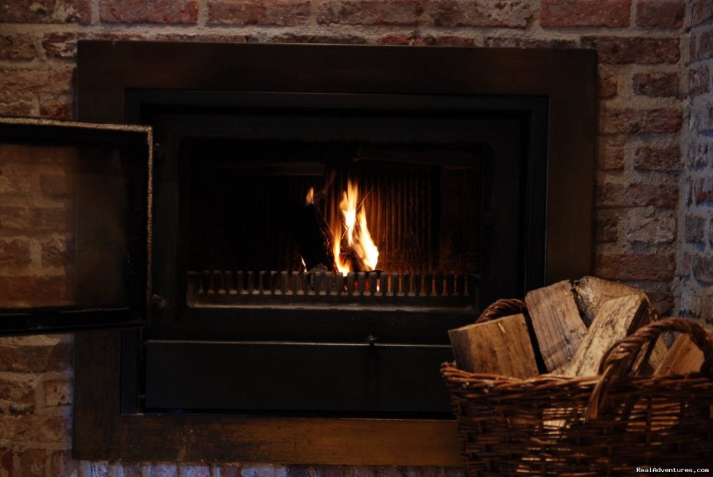 Open Fire ) Cozy Winter Evenings | Vanhercke medieval Bed and Breakfast near Gent | Image #3/11 | 