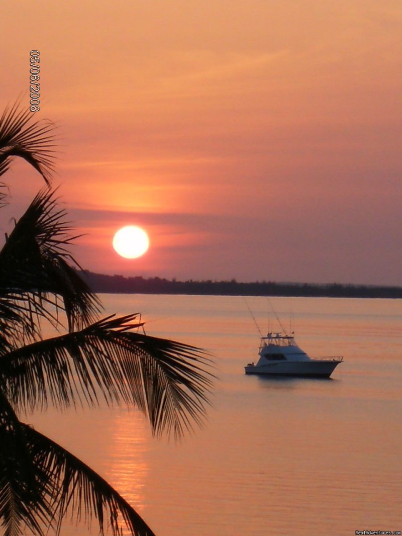 Romora's Famous Sunsets View | Romora Bay Club, Harbour Island, Bahamas | Image #8/9 | 