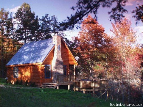 Luxury log cabins in the Smoky Mountains of NC.  Hot tubs on deck, stone, wood-burning fireplace, beautifully appointed furnishings.  Gorgeous view, and privacy nestled on 26 beautiful acres complete with nature trails.  Cabins sleep up to 6 persons.
