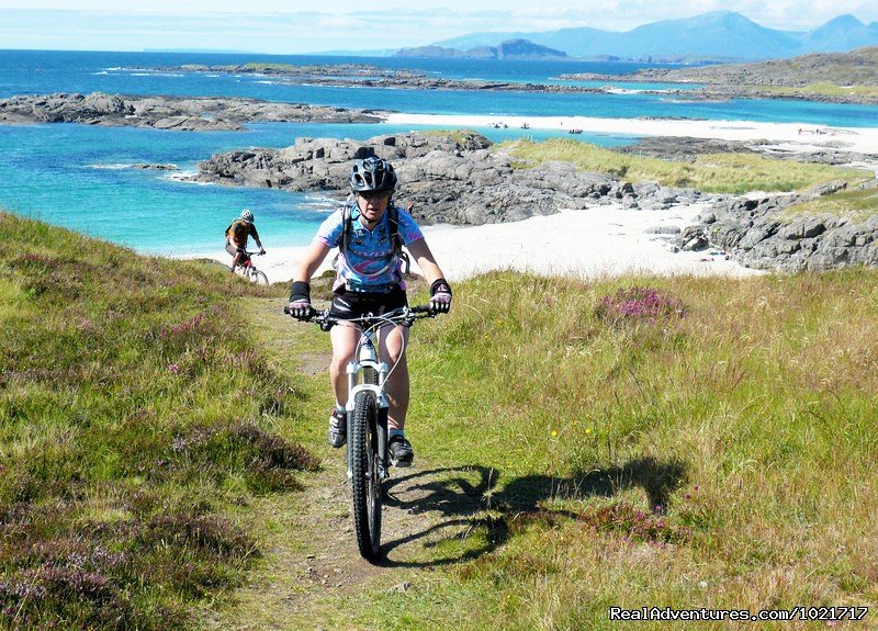 Mountain Biking Scotland | BikeHike Adventures | Image #6/10 | 