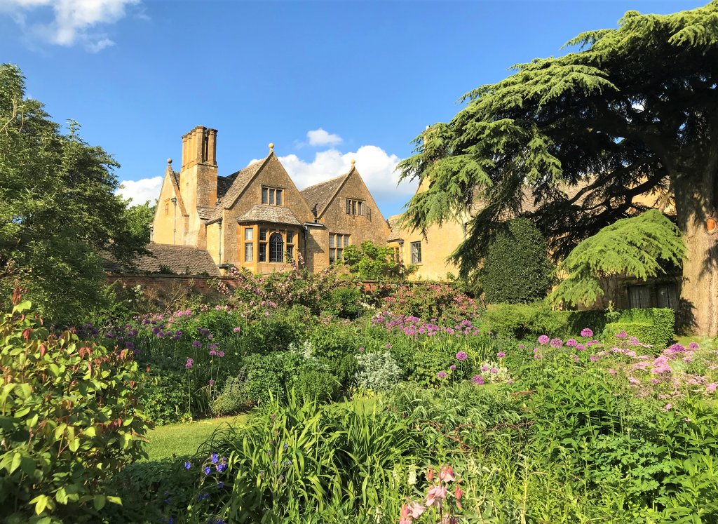 Hidcote Manor | English Garden Tours | Image #3/5 | 