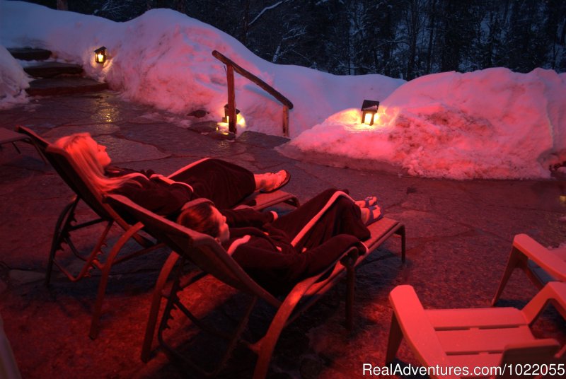 Dog sledding at Auberge and Nordic Spa Beaux Reves | Image #15/17 | 