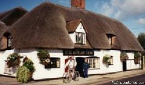 Interesting Pubs to visit | BeThere Cycling in Oxfordshire, England | Maidenhead, United Kingdom | Bike Tours | Image #1/3 | 