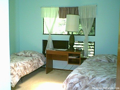 Budget room | Edge of the World Bed and Breakfast | Image #5/5 | 