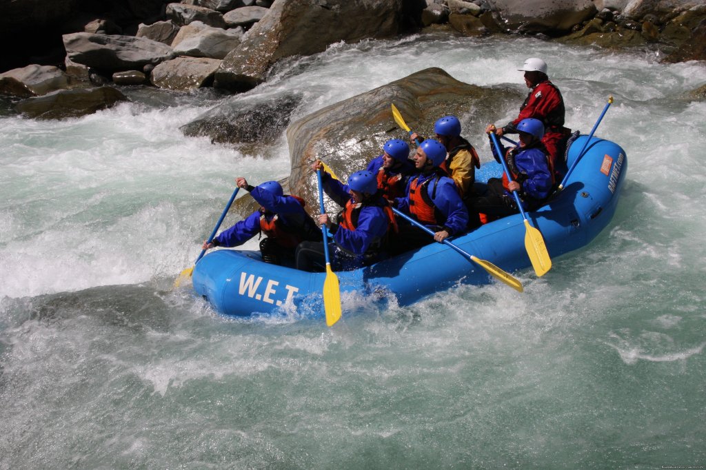 Wet River Trips On American Whitewater | California Whitewater Rafting W.e.t. River Trips | Lotus, California  | Rafting Trips | Image #1/4 | 