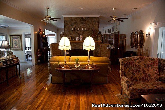 Living room | Blue Boar Retreat (formerly Blue Boar Inn) | Image #2/13 | 