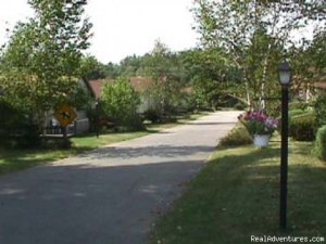 Kennebunk Gallery Motel & Cottages | Kennebunk, Maine | Vacation Rentals