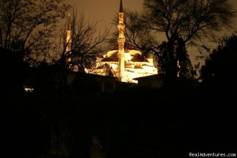 Night view of Blue Mosque