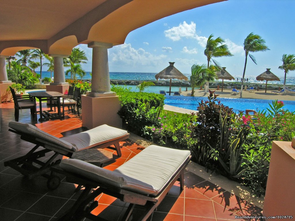 Gorgeous Oceanfront Condos | Riviera Maya Villa & Condo rentals | Image #4/24 | 