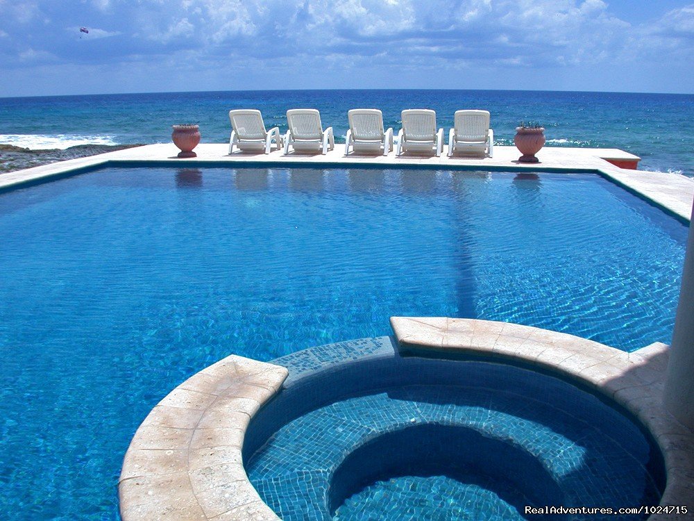Endless Blue Vistas | Riviera Maya Villa & Condo rentals | Image #8/24 | 