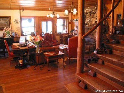 Photo #2 | Knickerbocker Mansion Country Inn | Big Bear Lake, California  | Bed & Breakfasts | Image #1/5 | 