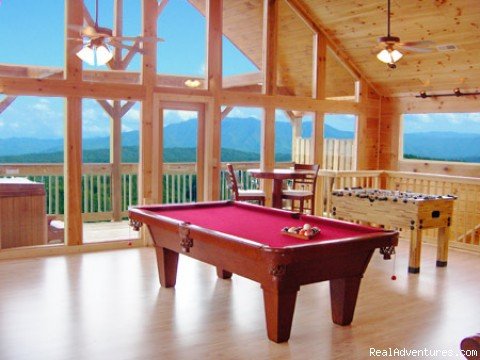 Premier Luxury Cabin Rentals Next  To Dollywood | Image #13/26 | 