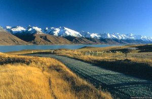 Naturally New Zealand Holidays | Canterbury, New Zealand Hiking & Trekking | Queenstown, New Zealand Adventure Travel