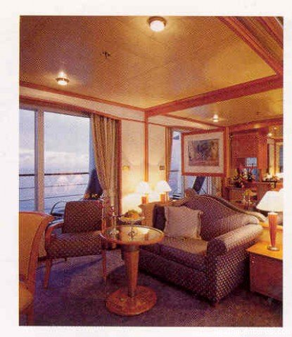 Silver Whisper Suite | Cruising on Silversea Silver Whisper | Image #2/9 | 