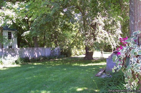The Garden Partial View | B&B Romantic Getaway near Greenport | Arbor View | Image #8/21 | 