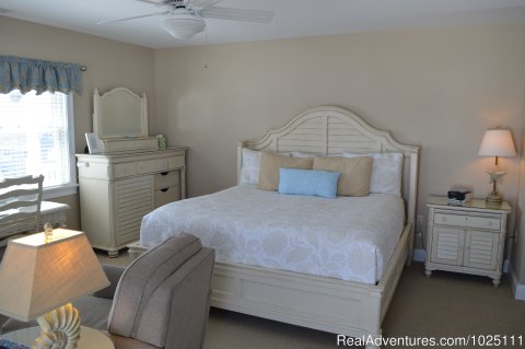 Room at the Captain Clark House | Image #16/26 | Romantic Waterfront B&B near Mystic and Casinos
