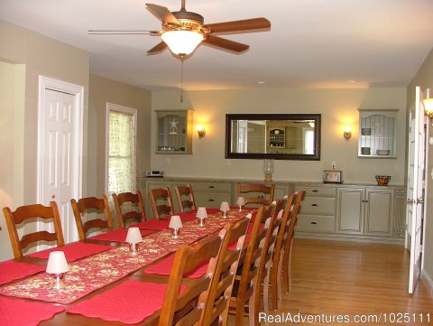 Breakfast Room at the Captain Clark House | Image #18/26 | Romantic Waterfront B&B near Mystic and Casinos