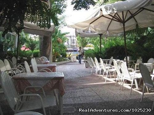 Redestrian Cafe | Hotel Rio Athens | Image #4/8 | 