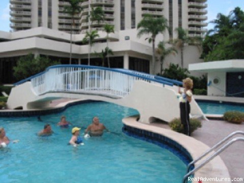 Pool exercise | Pritikin Longevity Center offers better health | Image #2/6 | 