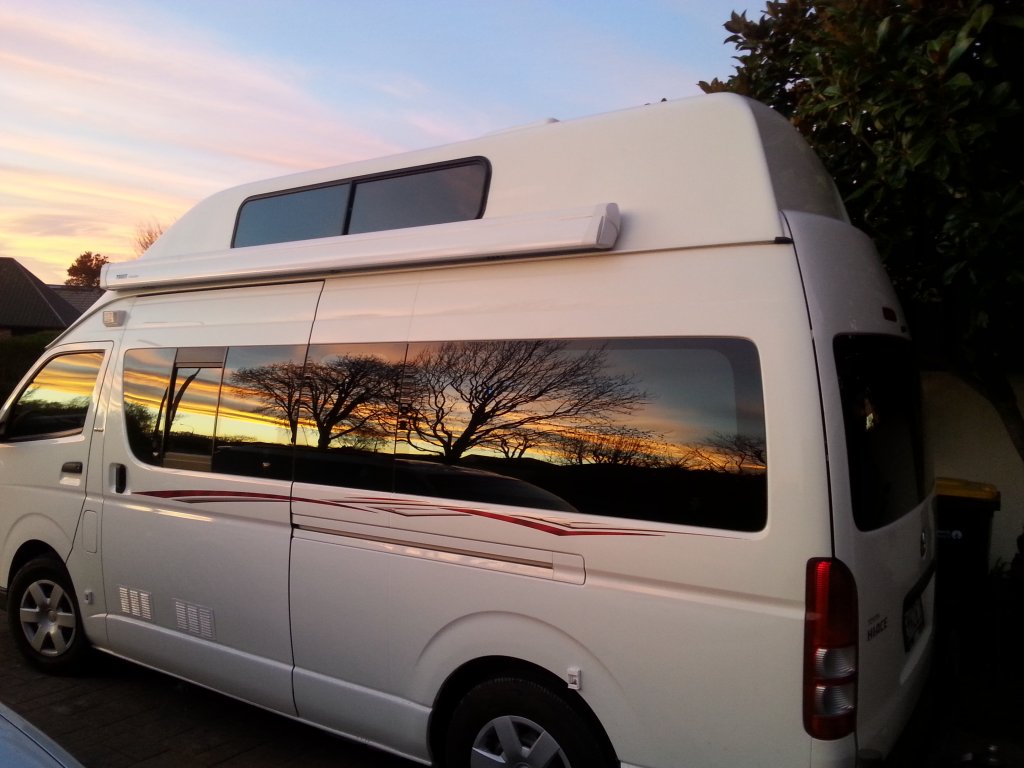 Deluxe Motorhome | Campasouth Rentals, Christchurch & Auckland | Image #3/3 | 