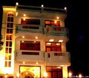 Hotel Chand Palace