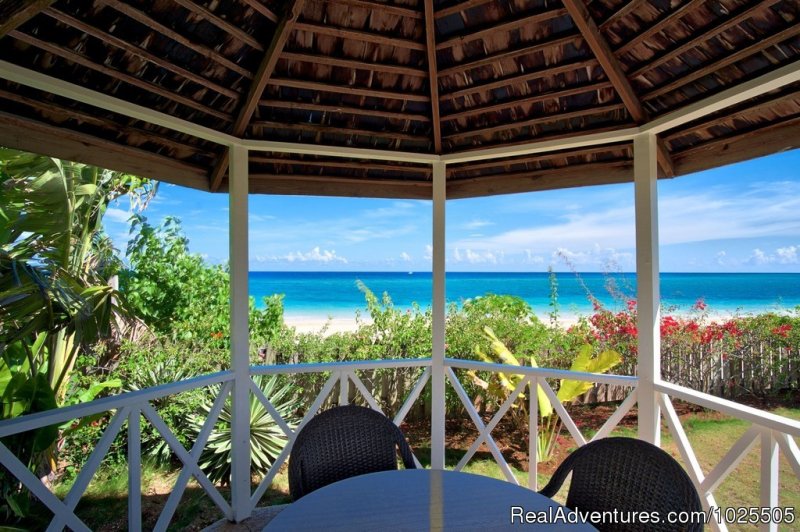 A View From Every Corner | Luxury Beachfront villa with a pool,amazing rate | Image #4/20 | 