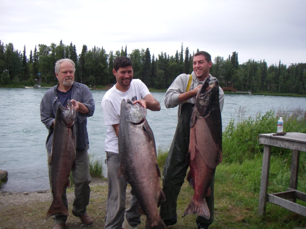 Big King Salmon | Alaska Sprucewood Lodge | Image #3/3 | 