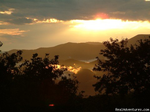 Views from Fire Mountain | Fire Mountain Inn & Cabins | Image #4/4 | 