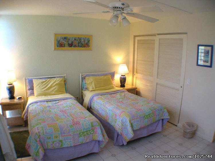 Caribbean Breeze Guest bedroom | Caribbean Breeze & Villa Dawn, St. Croix | Image #17/19 | 
