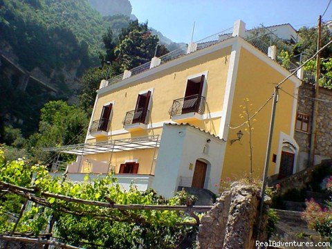 Building where the apartments are | Residence in Positano | Image #2/4 | 