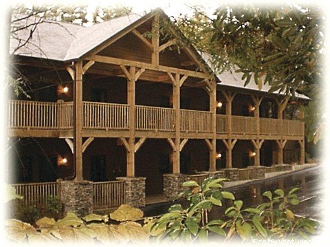 Cedar Lodge - Newest accommodations | Mitchell's Lodge & Cottages | Highlands, North Carolina  | Hotels & Resorts | Image #1/1 | 