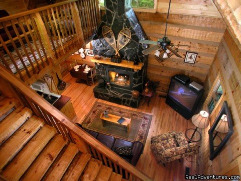 Romantic one-bedroom cabin (Hideaway) | Creekside luxury log cabins in the Smokies | Image #12/17 | 