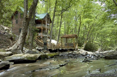 Creekside deck with hot tub and fireplace (Slippery Rock) | Creekside luxury log cabins in the Smokies | Image #17/17 | 