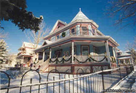 Victorian Getaway at Holden House Bed & Breakfast | Image #6/9 | 