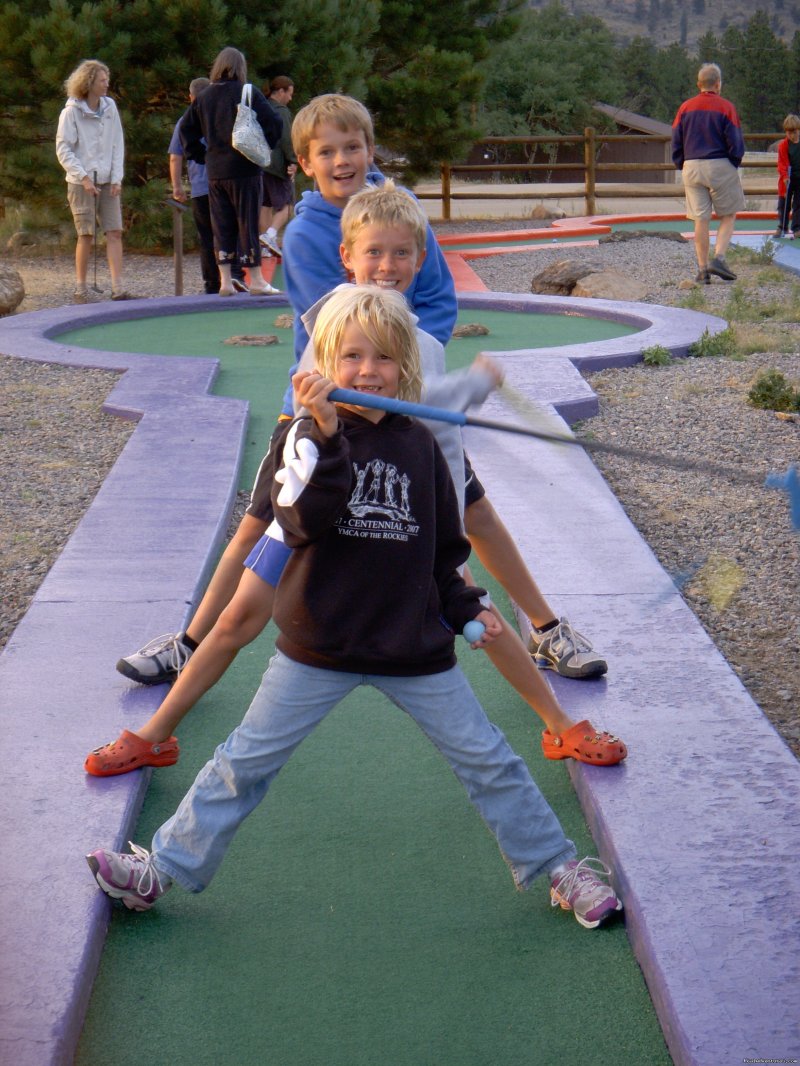 Mini golf | Family and Group fun in our lodges and cabins. | Image #2/14 | 