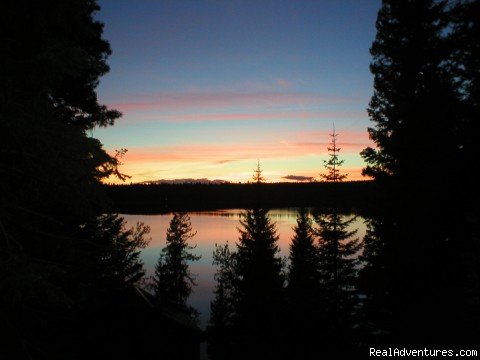 Sunset from the upper parking lot | 4-Season Family Vacation Homes - LAKESIDE | Image #6/26 | 