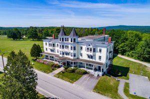 Maine's Best Vacation Value Poland Spring Resort | Poland Spring, Maine Hotels & Resorts | Hyannis, Massachusetts