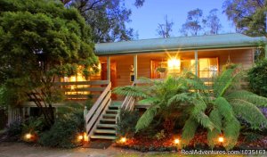 Glenview Retreat Emerald Deluxe Cottages | Bed & Breakfasts Emerald, Australia | Bed & Breakfasts Australia