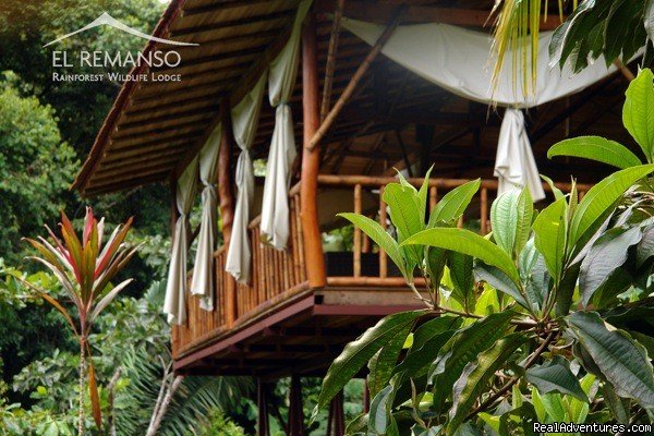 Balcony of the restaurant | Luxury Rainforest Wildlife Lodge - Osa Peninsula | Image #3/11 | 