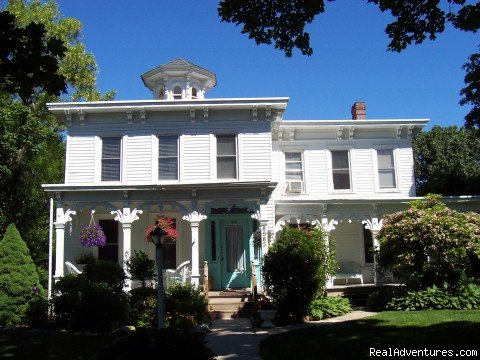 Quintessentials Bed & Breakfast and Spa | Deluxe Spa Getaway at Quintessentials B &B and Spa | East Marion, New York  | Bed & Breakfasts | Image #1/1 | 