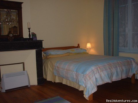 b/room 1 | fantastic mountain views ,1hr from Medievil cit'y | Image #2/9 | 