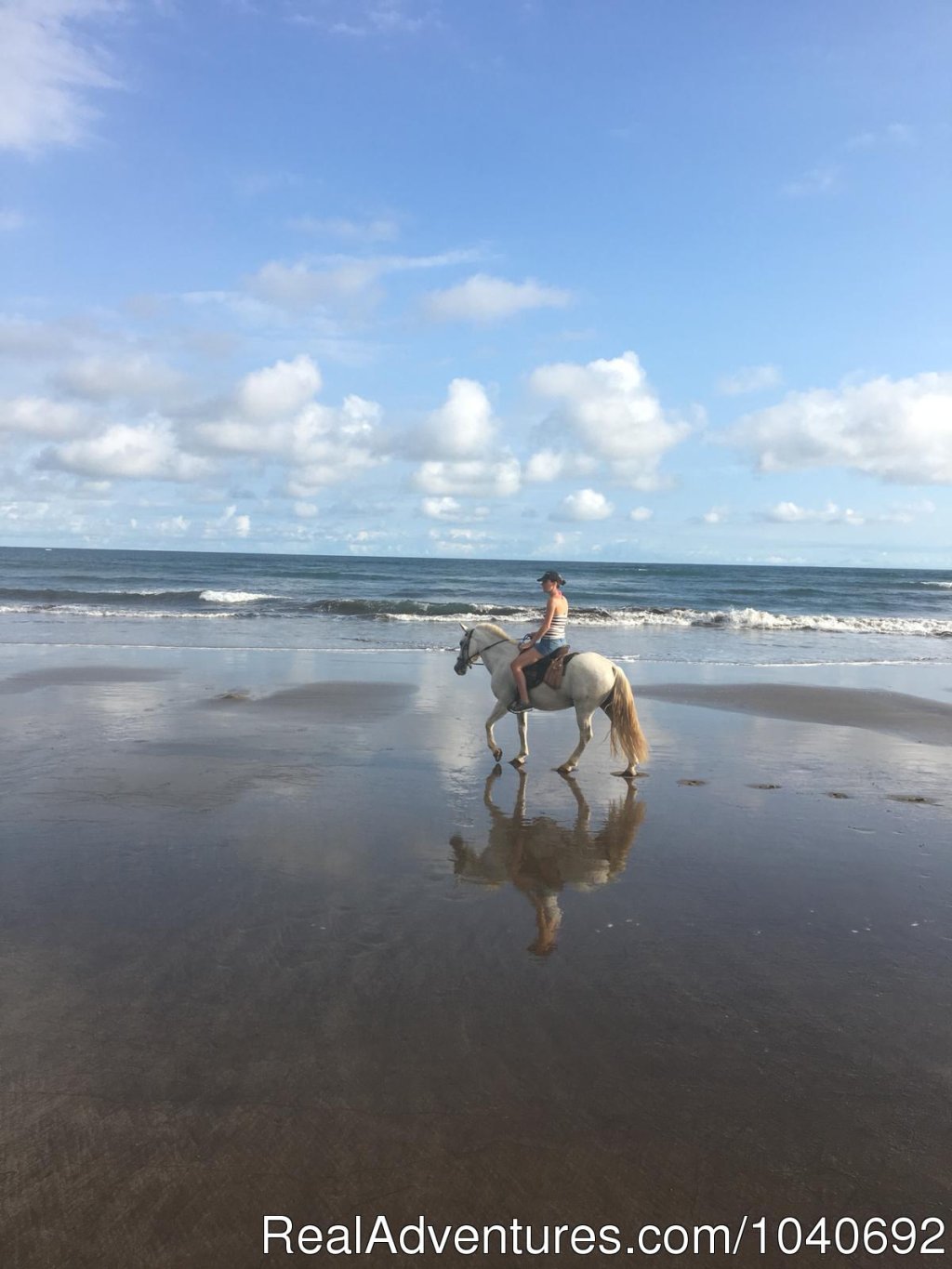 Beach Ride | Horseback riding Jaco with Discovery Horse Tours | Image #3/13 | 