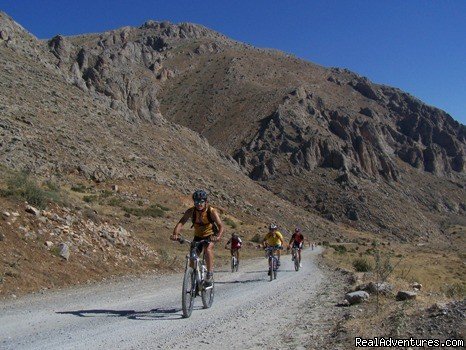 Mountain Biking on Taurus Mountains combined with cappadocia | Trekking Turkey; Taurus Mountains Cappadocia Trek | Image #11/16 | 