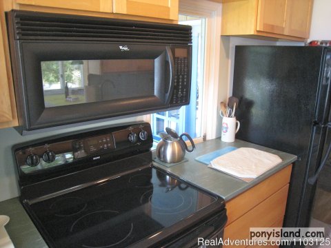 Modern appliances  (convenient) | Image #13/13 | Spinnaker Chincoteague Waterfront Vacation House -