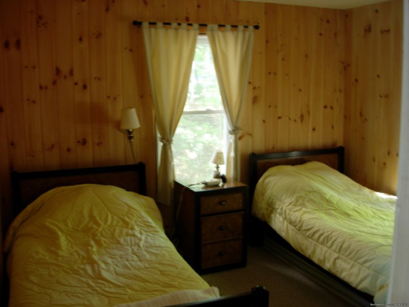 Second bedroom | Quiet Waterfront Thompson Lake, ME | Image #11/14 | 